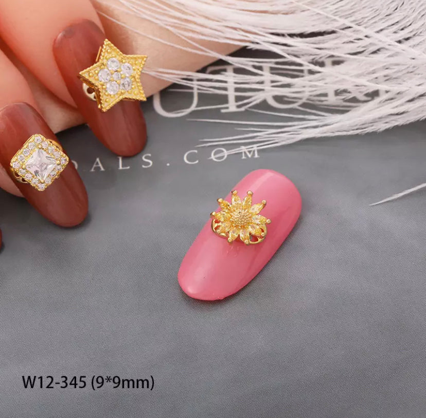 Luxury Spinning Gold plated Nail Charms