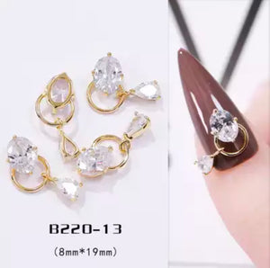 High Quality Zircon Diamond Ring Nail Charm