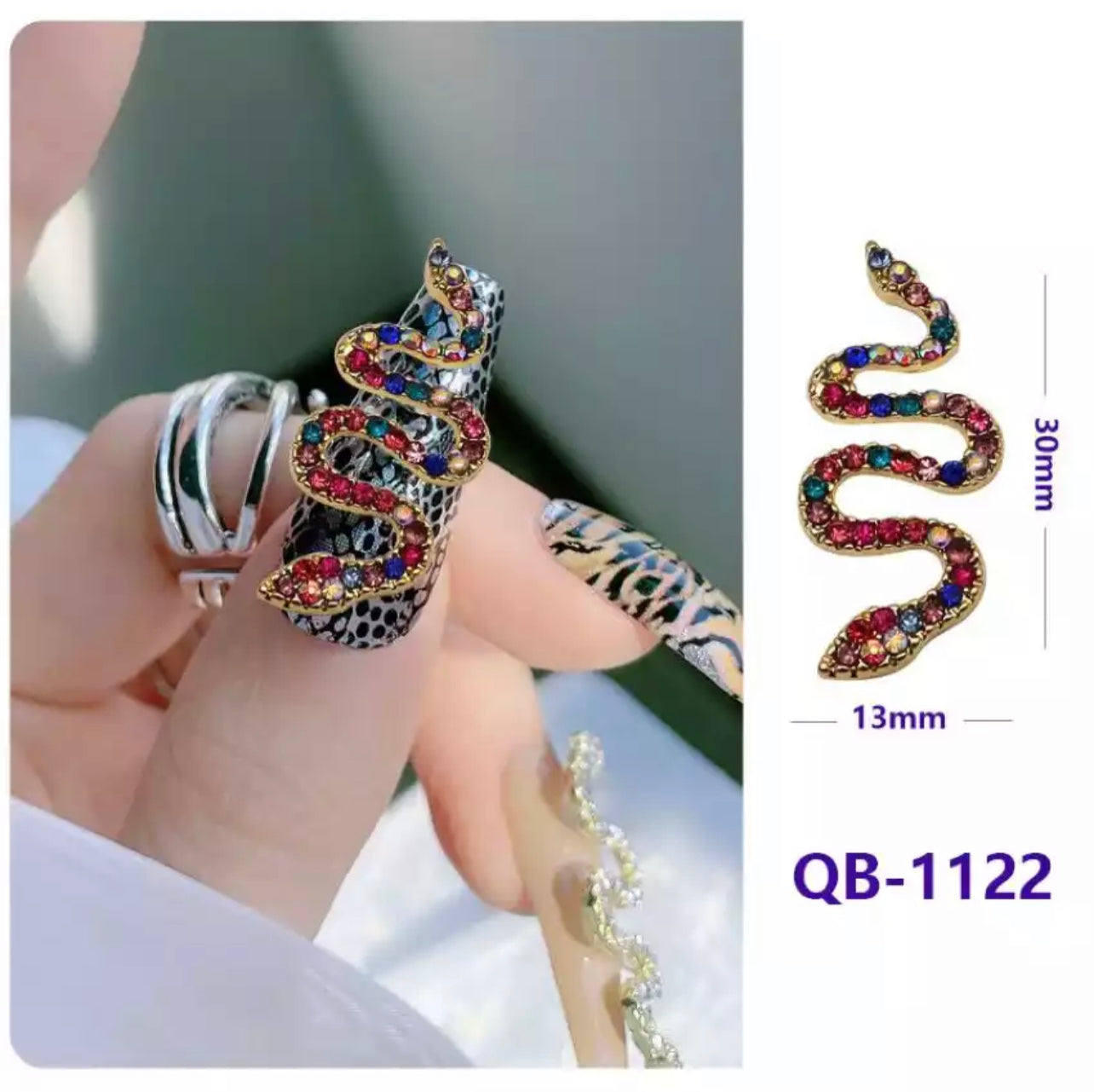 3-D Snake Nail Gems