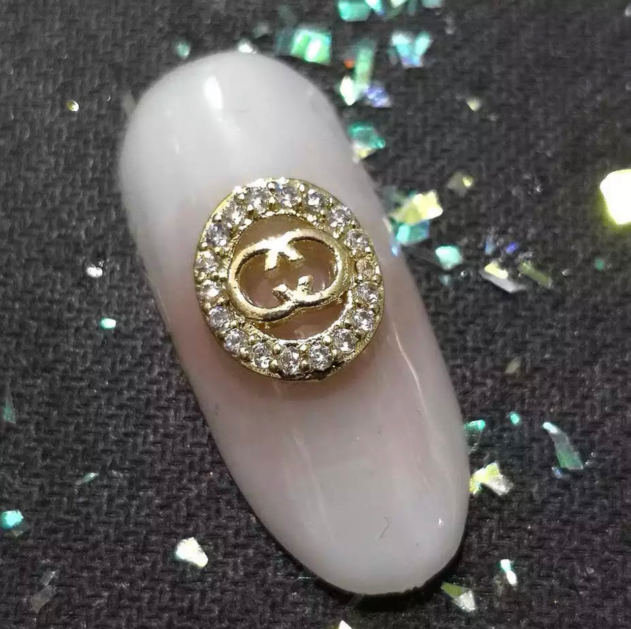 High Quality Zircon Diamond Ring Nail Charm