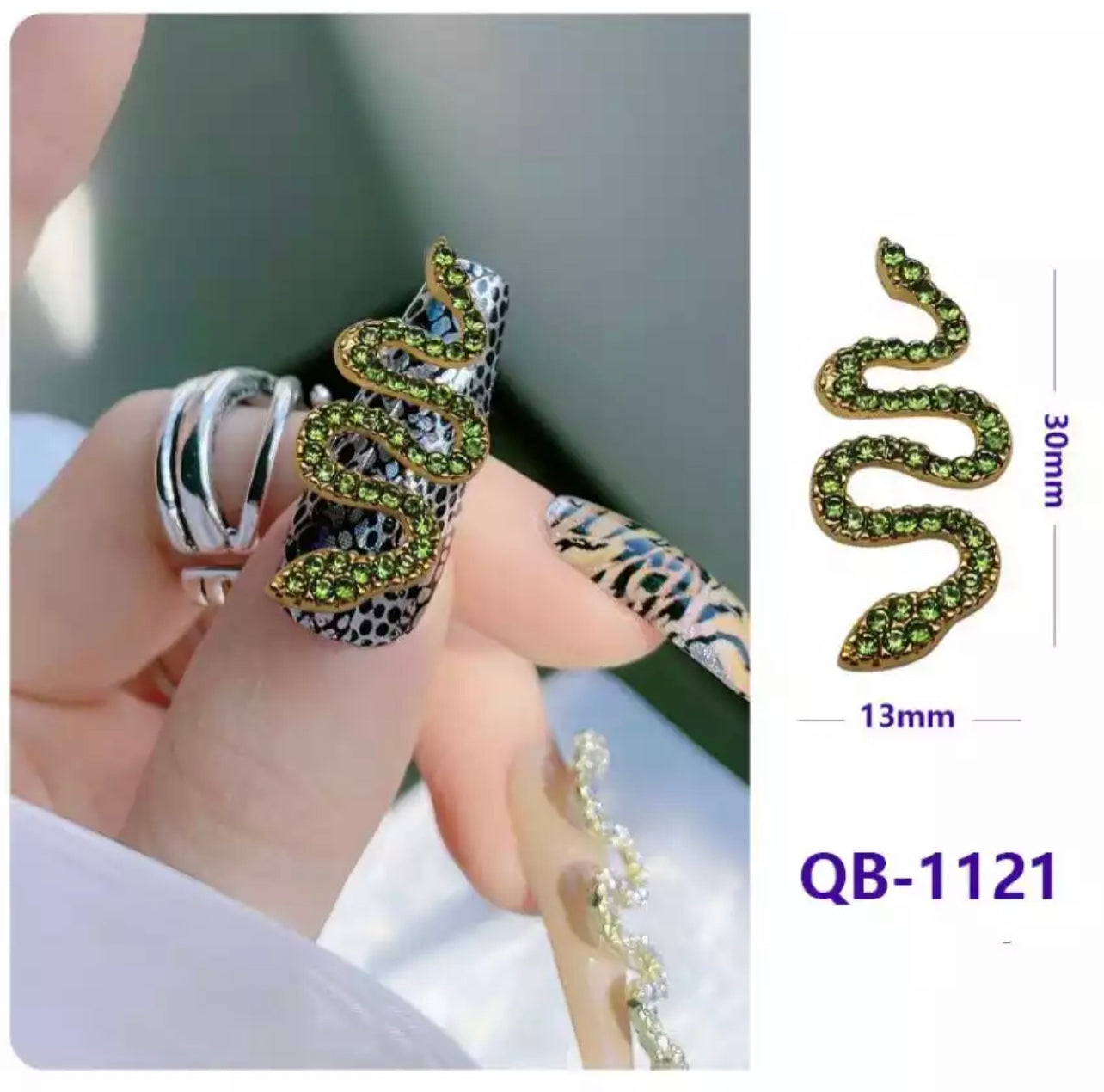 3-D Snake Nail Gems